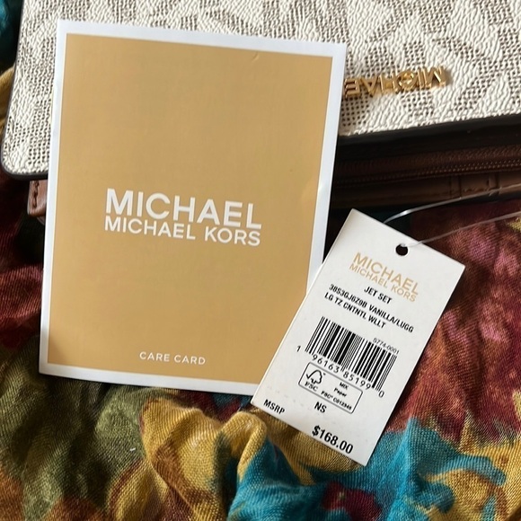 Brand New Michael Kors Vanilla & Luggage Large Top Zip Continental Snap Wallet - Picture 11 of 16